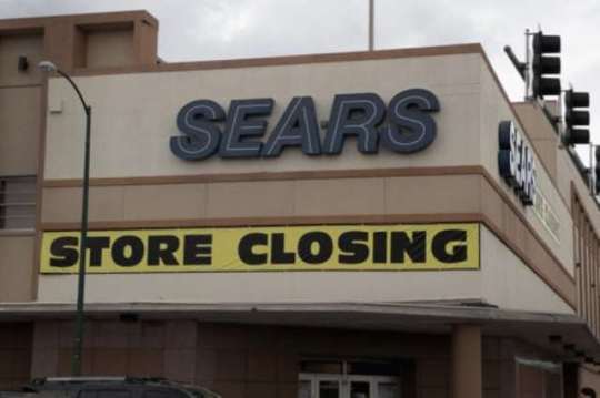 838634748_sears-store-500x333_88918206_ver1.0_640_480